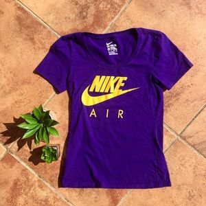 Nike Graphic Tee